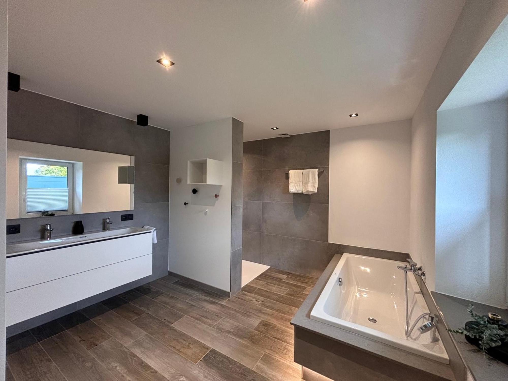 Hyronimus House Apartment Ambleve Luaran gambar
